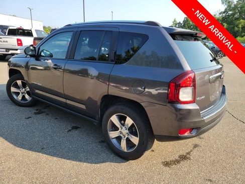 Used 2017 Jeep Compass High Altitude AWD/4WD image 5
