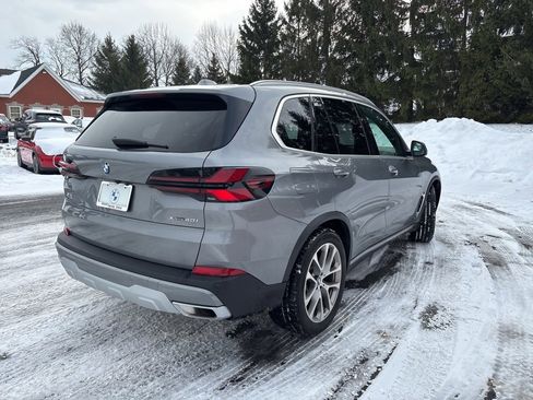Certified 2024 BMW X5 xDrive40i image 4