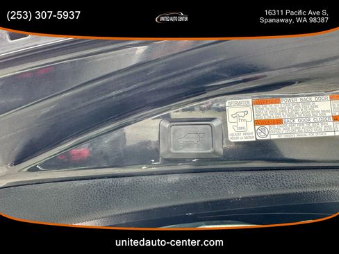 Used 2017 Toyota RAV4 XLE image 20