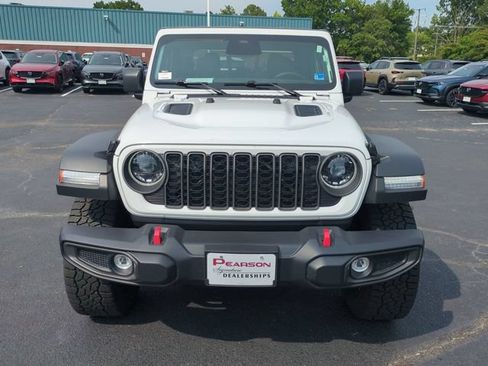 Used 2026 Jeep Gladiator Rubicon AWD/4WD image 9