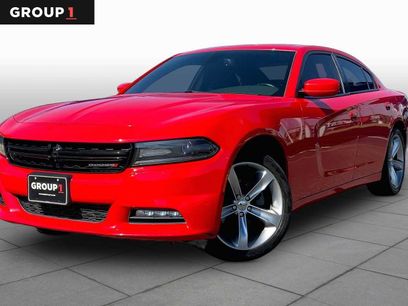 Used 2015 Dodge Charger SXT