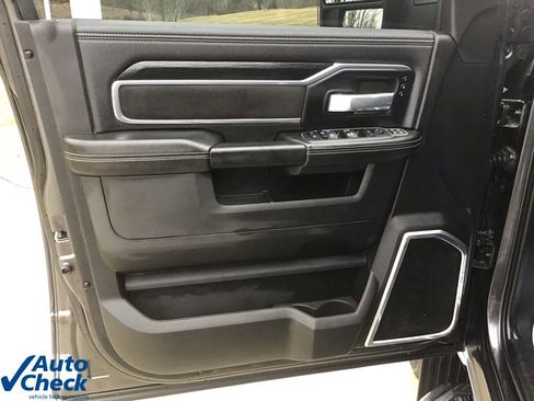 Used 2023 RAM 3500 Laramie image 25