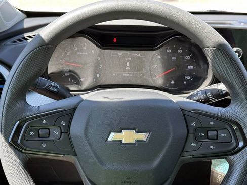 Certified 2024 Chevrolet Trax LS w/ Driver Confidence Package FWD image 21