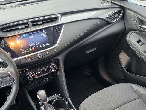 Used 2023 Buick Encore GX Select w/ Sport Touring Package FWD image 28