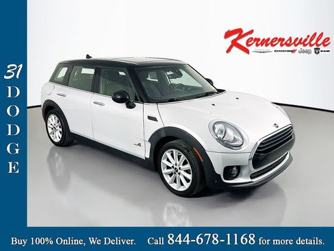 Used 2019 MINI Cooper Clubman ALL4 AWD/4WD image 1