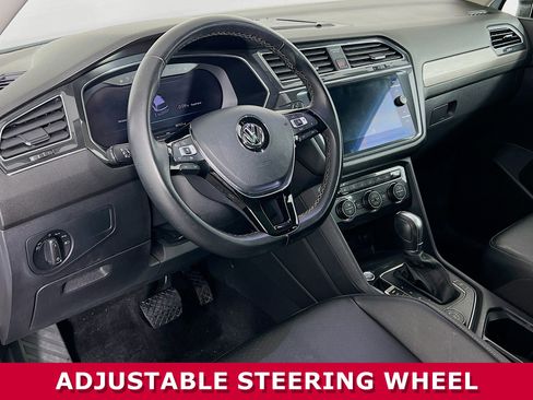 Used 2019 Volkswagen Tiguan SEL w/ 3rd Row Seat Package image 7