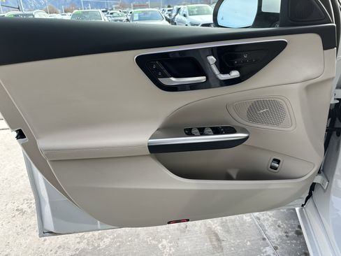 Certified 2025 Mercedes-Benz C 300 4MATIC Sedan image 14