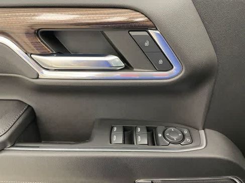 Certified 2023 Chevrolet Silverado 1500 LT AWD/4WD image 10