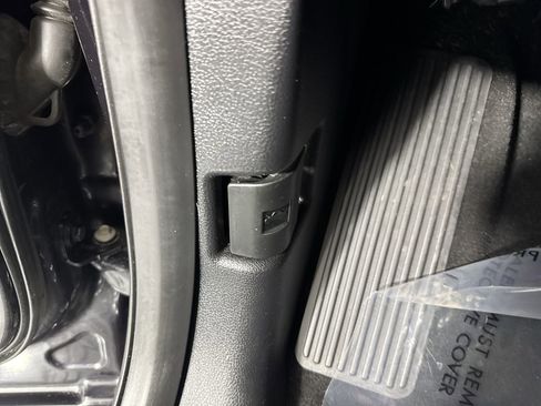 Used 2019 Ford Expedition Platinum image 17