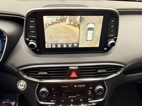 Used 2019 Hyundai Santa Fe FWD image 11