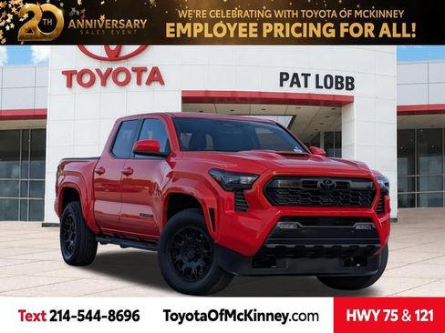 Used 2024 Toyota Tacoma TRD Sport w/ TRD Sport Upgrade Package AWD/4WD image 1