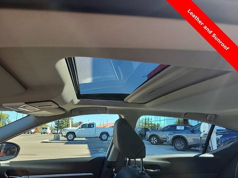 New 2025 Nissan Altima 2.5 SR w/ SR Premium Package FWD image 32
