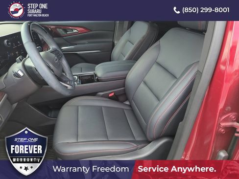 Used 2024 Chevrolet Traverse Z71 w/ Enhanced Driving Package AWD/4WD image 12