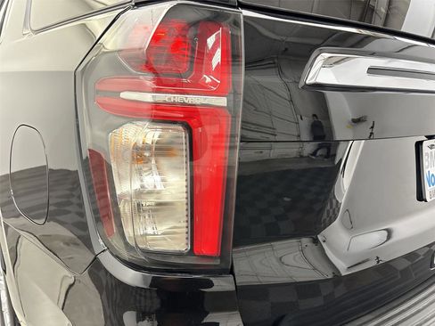 Used 2022 Chevrolet Tahoe LT AWD/4WD image 19