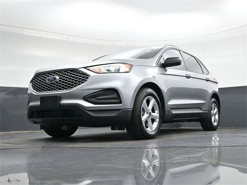 Used 2024 Ford Edge SE image 41