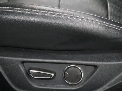 Used 2019 Ford Mustang Premium RWD image 20