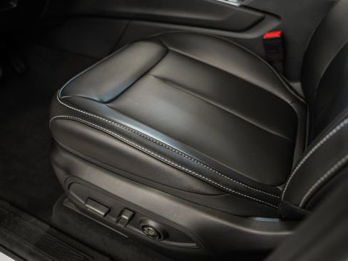 New 2025 Jeep Grand Cherokee Limited w/ MOPAR Finishing Package image 33