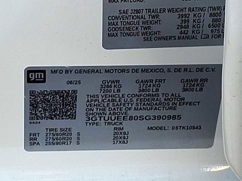 Used 2025 GMC Sierra 1500 AT4 w/ AT4 Premium Package image 26