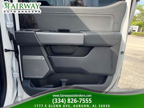 Used 2025 Ford F250 Lariat AWD/4WD image 31