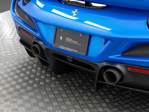 Certified 2023 Ferrari F8 Tributo RWD image 67
