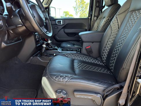Used 2022 Jeep Gladiator Sport image 20