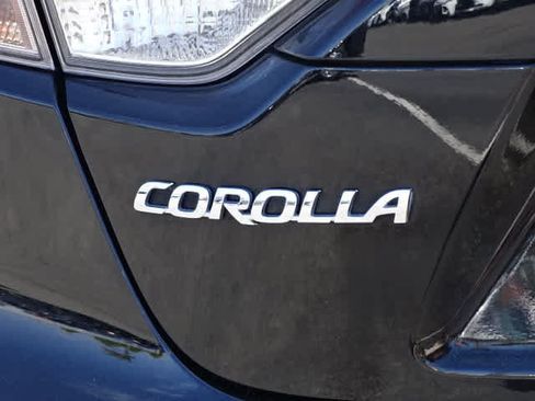 Used 2023 Toyota Corolla LE FWD image 10