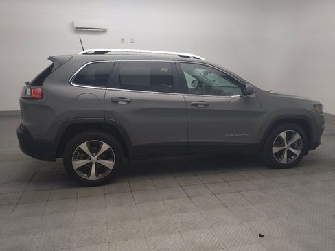 Used 2020 Jeep Cherokee Limited w/ Luxury Group FWD image 10
