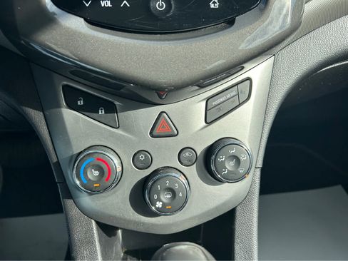 Used 2015 Chevrolet Sonic LTZ image 21