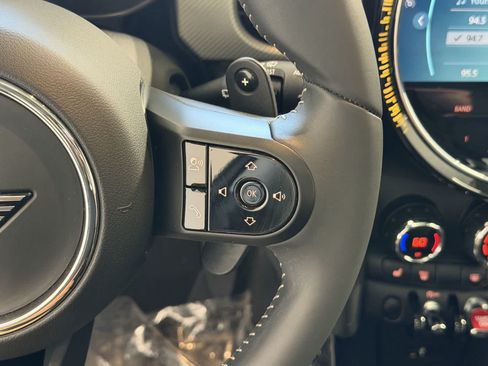 Used 2023 MINI Cooper S FWD image 16