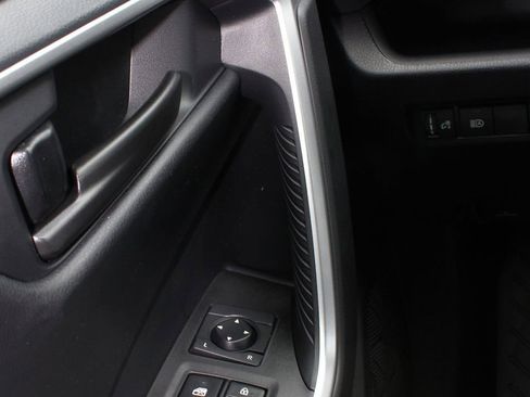 New 2025 Toyota RAV4 LE image 12