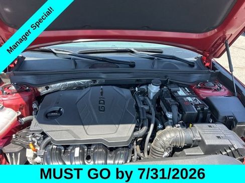 Used 2025 Hyundai Sonata SEL FWD image 33