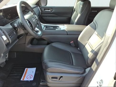 New 2026 Nissan Armada SV image 14