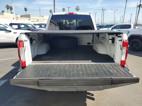 Used 2018 Ford F250 Lariat image 7
