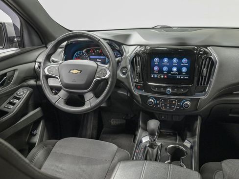 Used 2023 Chevrolet Traverse LT AWD/4WD image 29