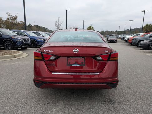 Certified 2022 Nissan Altima 2.5 SV image 5