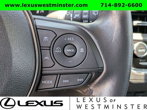 Used 2023 Toyota Corolla Cross XLE w/ Convenience Package AWD/4WD image 24