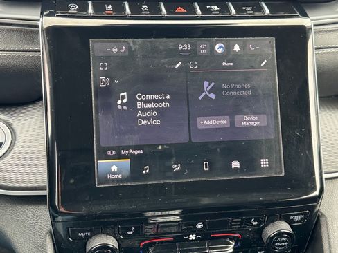 Used 2023 Jeep Grand Cherokee L Laredo w/ Luxury Tech Group I image 25