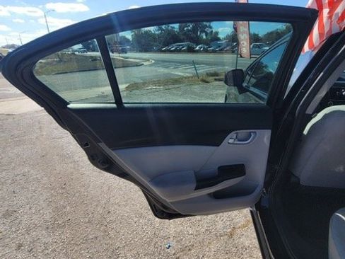 Used 2013 Honda Civic LX image 13