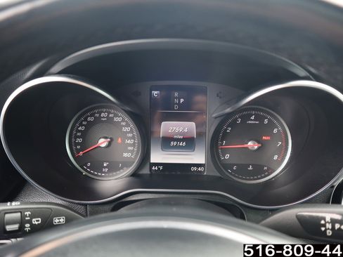 Used 2019 Mercedes-Benz GLC 300 4MATIC image 25