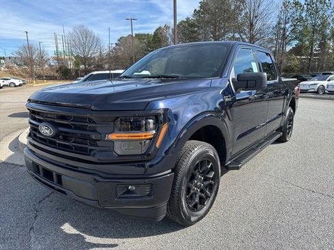 New 2026 Ford F150 XLT w/ XLT Black Appearance Package image 5