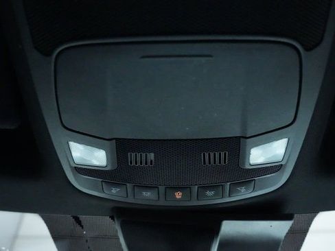 Used 2022 Ford F250 Platinum w/ FX4 Off-Road Package image 35