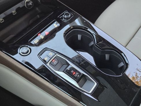 New 2025 Audi A5 2.0T Prestige image 23