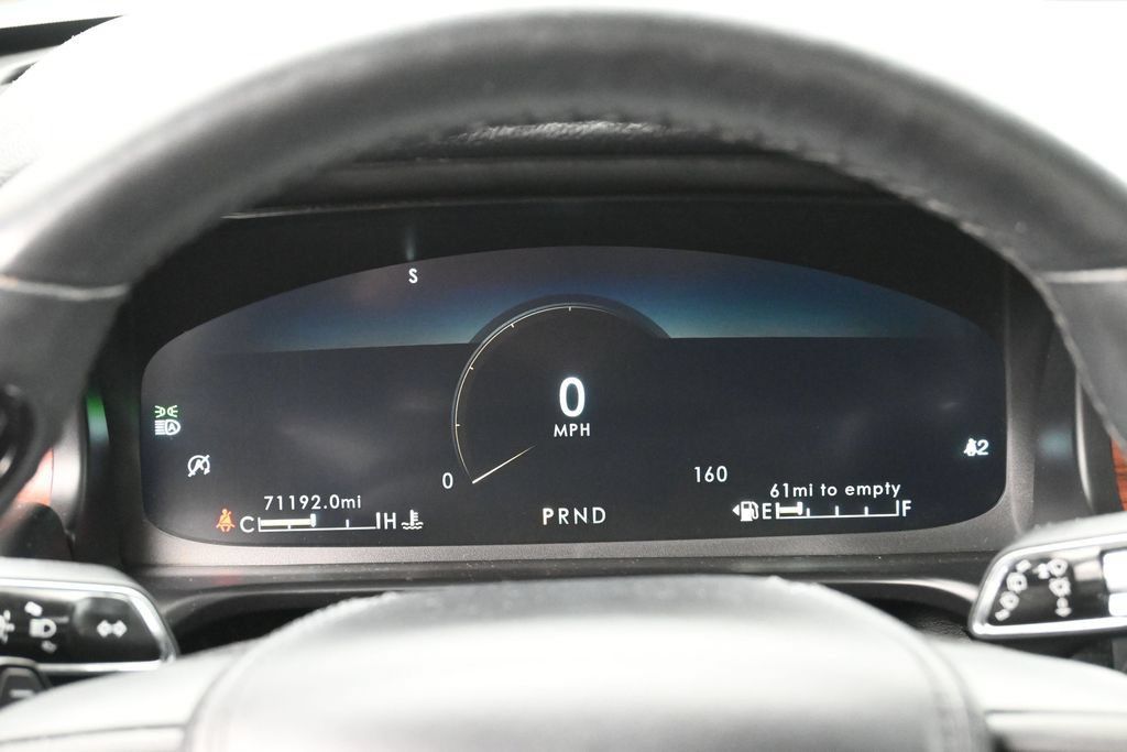 Used 2022 Lincoln Aviator Reserve w/ Equipment Group 201A AWD/4WD image 11