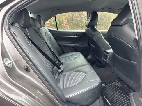 Used 2024 Toyota Camry SE image 24