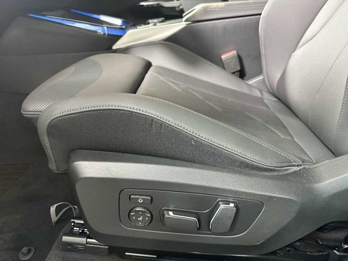 New 2026 BMW X3 xDrive30 w/ M Sport Package image 12