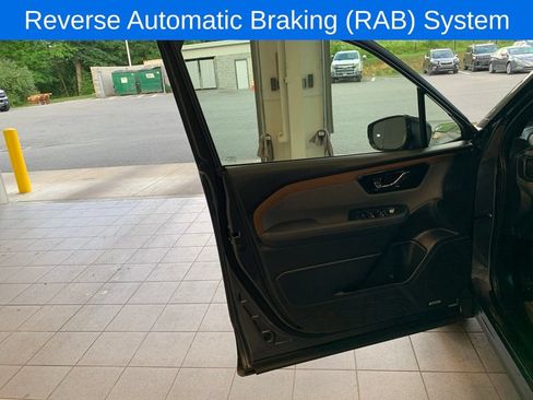 Used 2025 Subaru Forester Sport AWD/4WD image 12