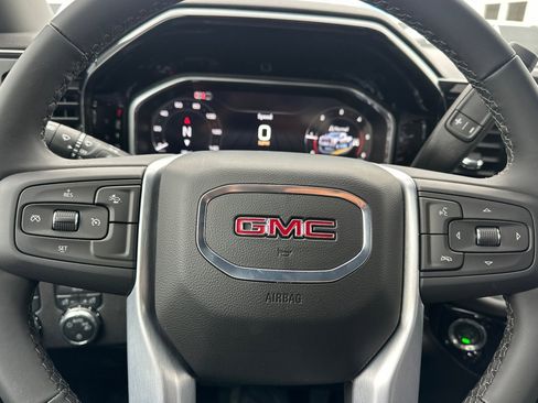 New 2026 GMC Sierra 3500 SLE image 21