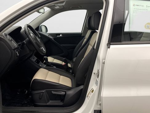 Used 2017 Volkswagen Tiguan S AWD/4WD image 11