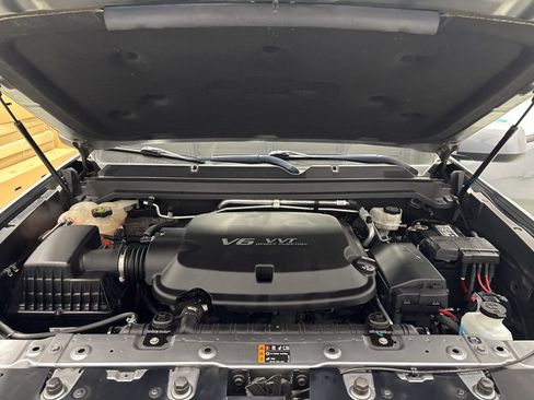 Used 2020 Chevrolet Colorado Z71 image 11