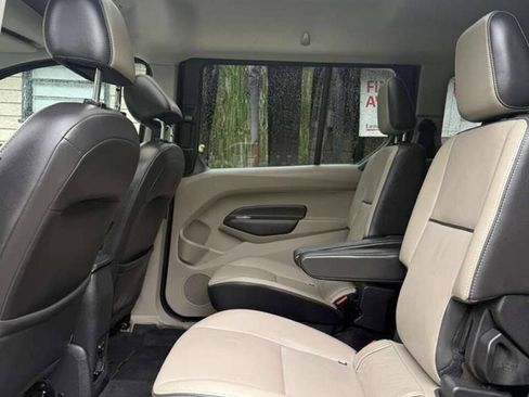 Used 2016 Ford Transit Connect Titanium FWD image 11